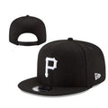 New Era 9FIFTY Pittsburgh Pirates edition in black and white.