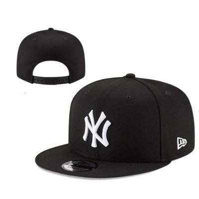 New Era New York Yankees 9FIFTY Black Snapback Flat Brim Cap