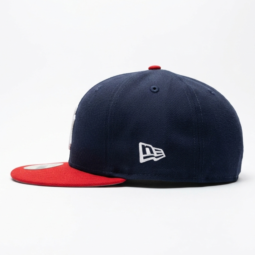 New Era Atlanta Braves 9FIFTY Navy/Red Snapback Flat Brim Cap